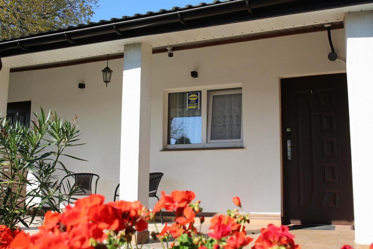 Bar Malwa Aleksandrów Lódzki Exterior foto
